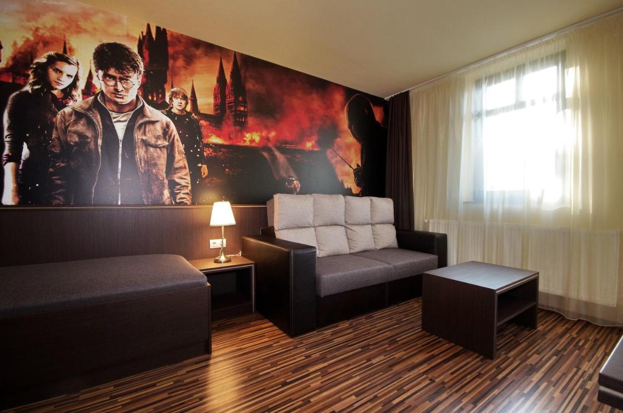 Corvin Apartman Gyula Luaran gambar